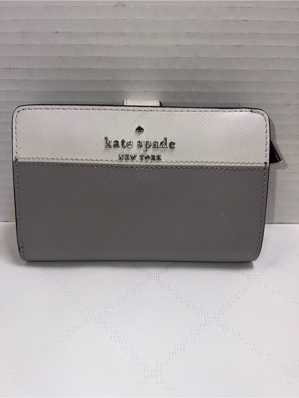 Kate Spade Madison Staci Colorblock Medium Compact Bifold Wallet Nimbus Grey